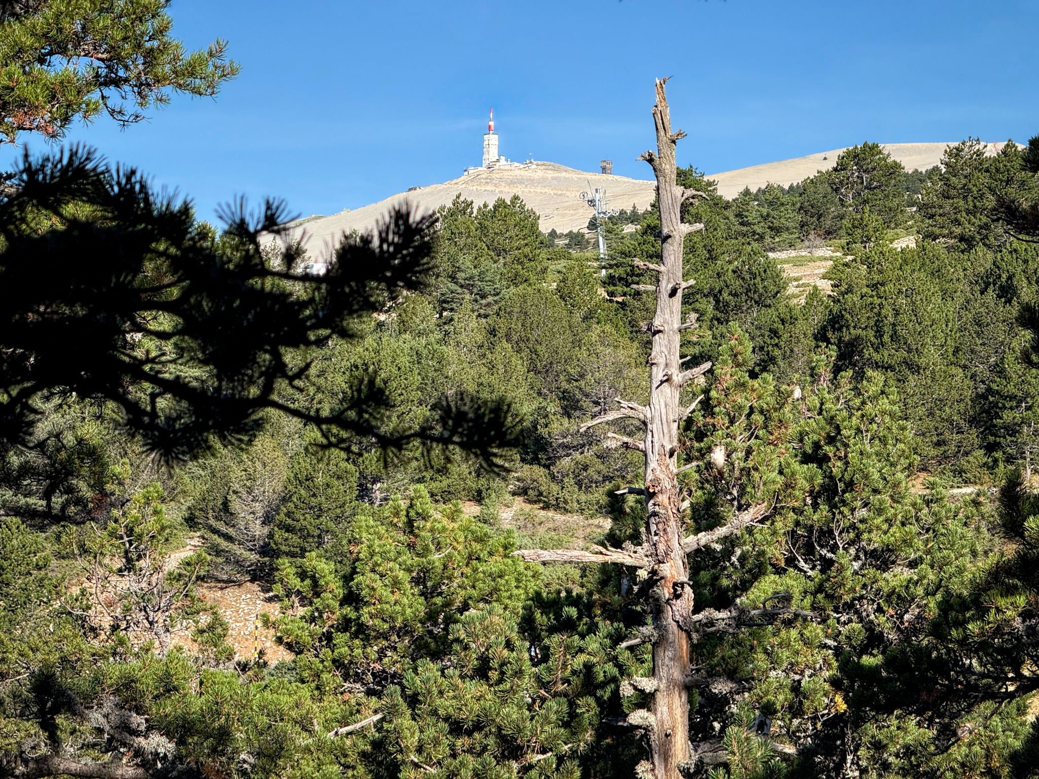 Full size image for Bédoin, Ventoux, sides of dirt