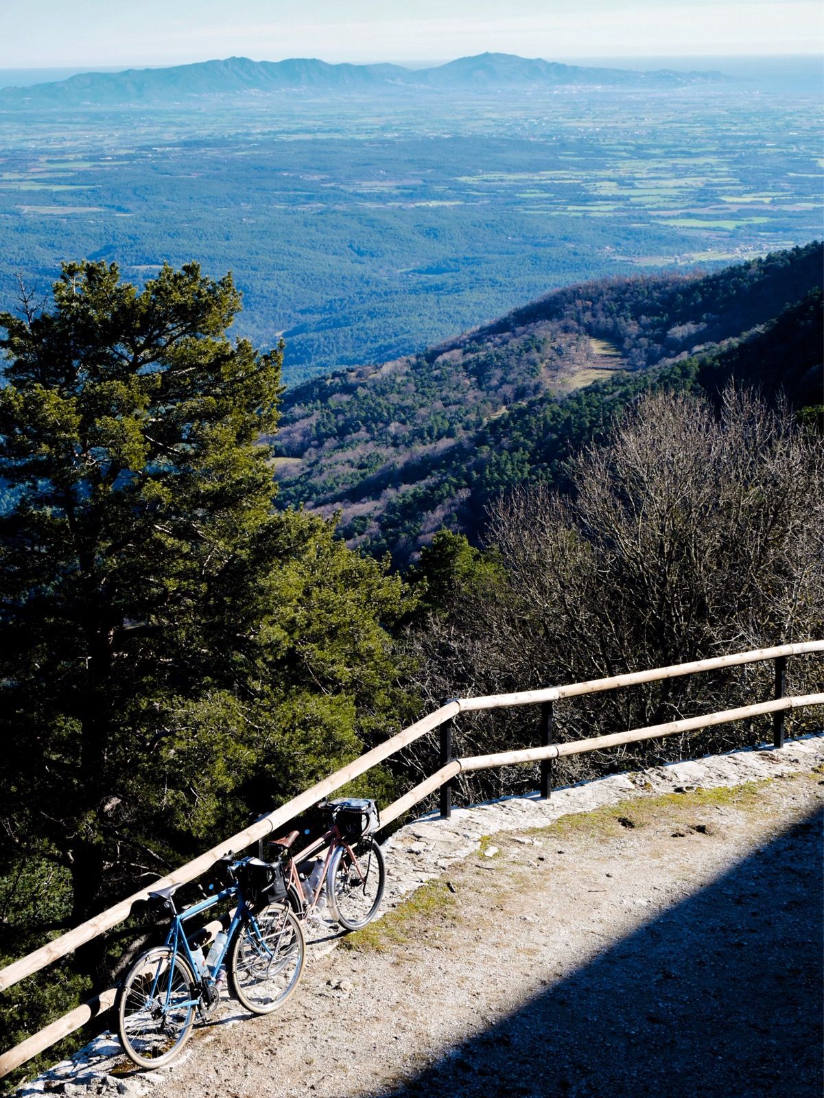 Preview image for El Mont.